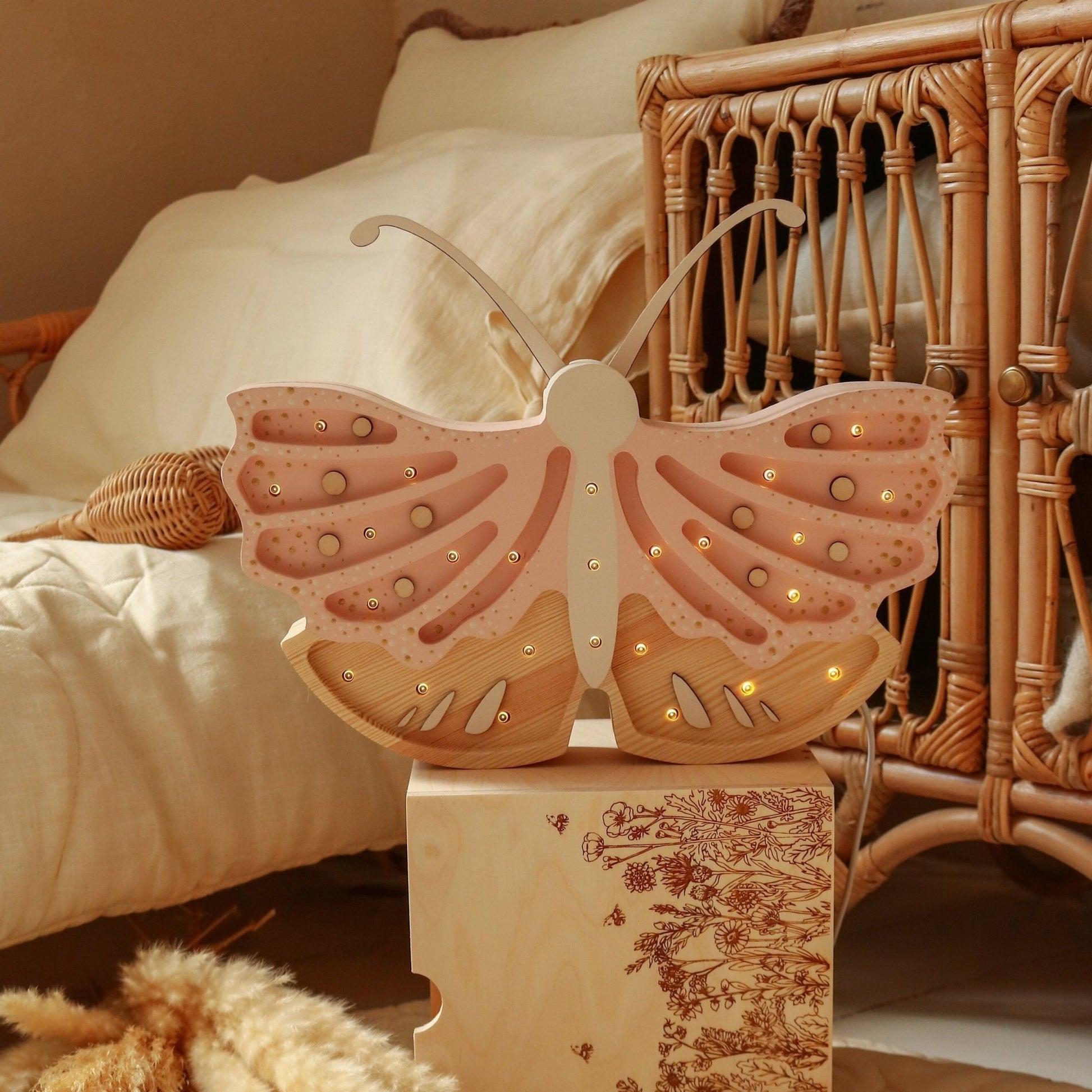 Little Lights Butterfly Lamp - Blissfully Lavender BoutiqueLittle Lights US
