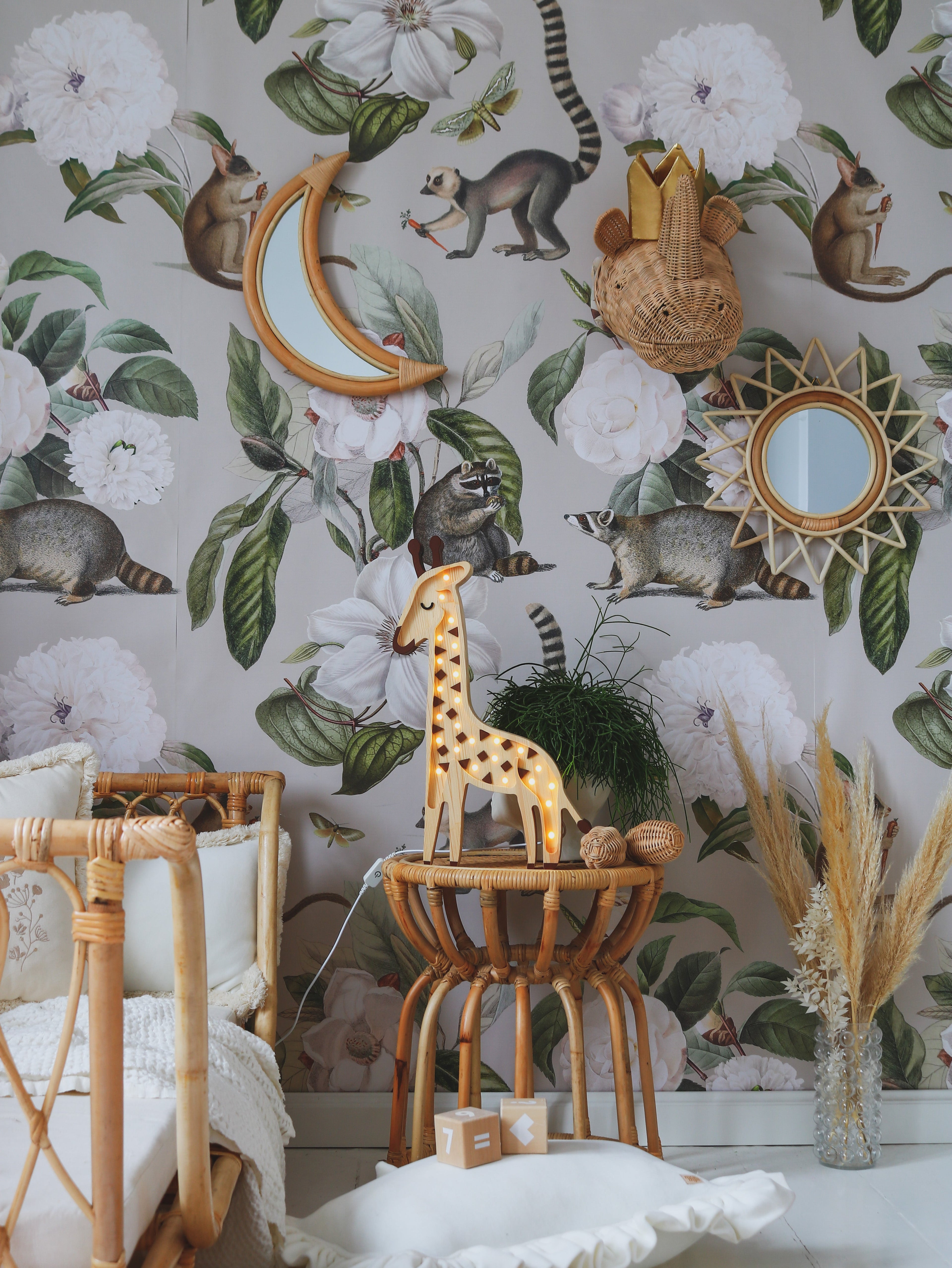 Little Lights Giraffe Lamp