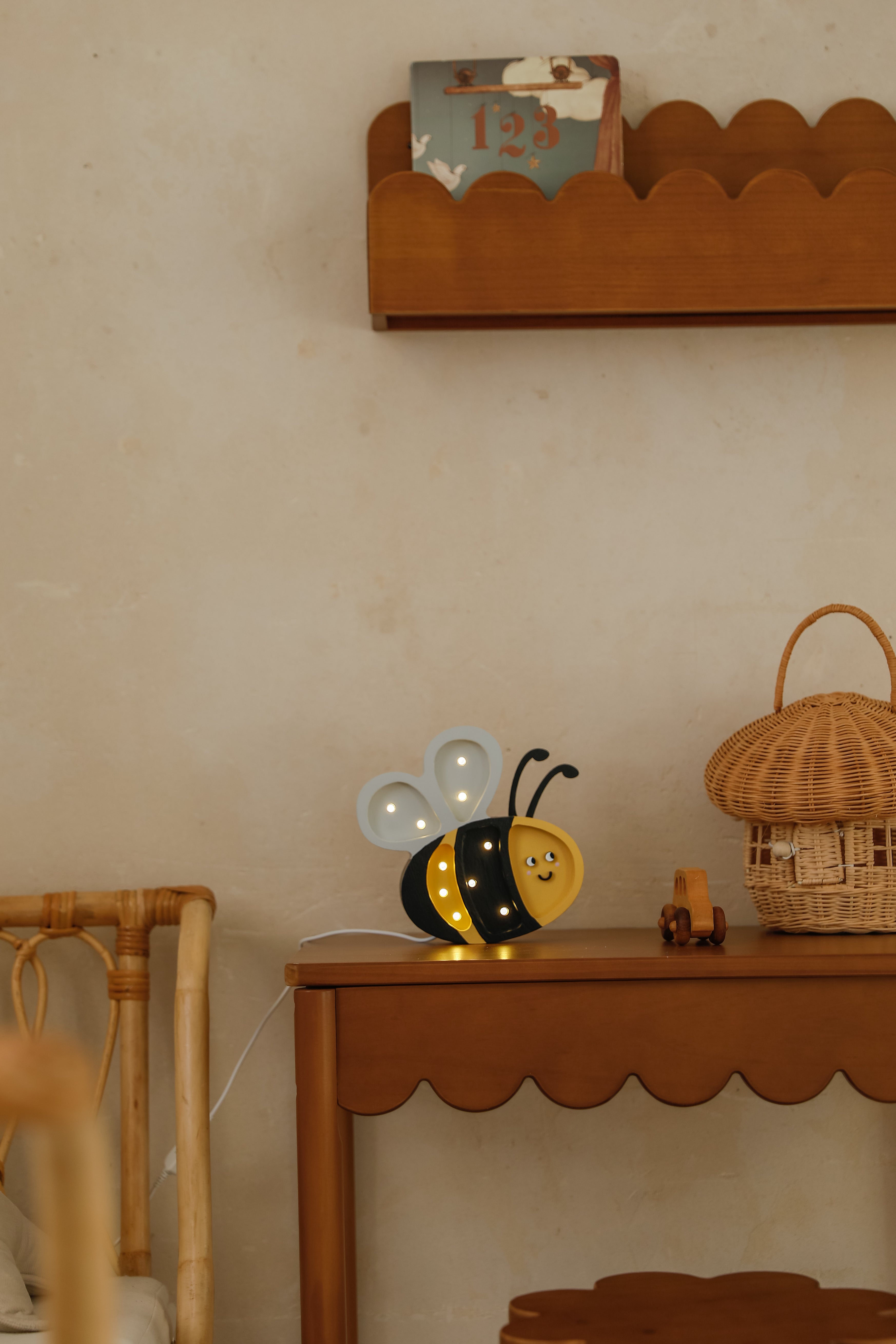 Little Lights Mini Happy Bee Lamp