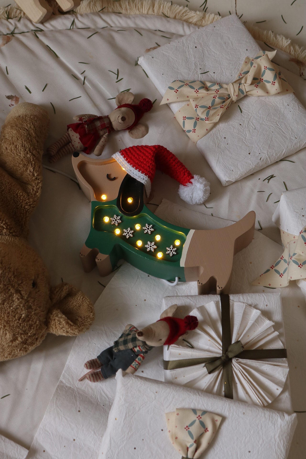 Little Lights Mini Holiday Puppy Lamp (Limited Edition)