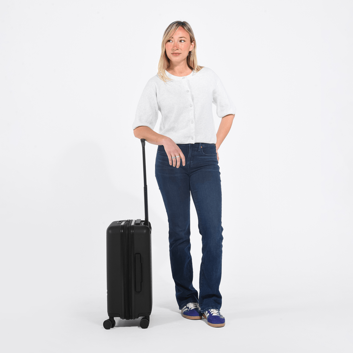 Meridian | 22" Carry-On - Chromatic Black