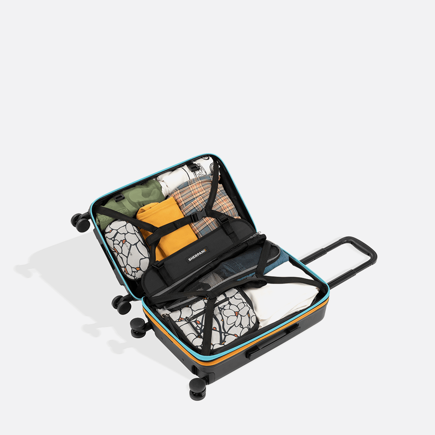 Meridian | 22" Carry-On - Chromatic Black