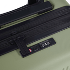 Meridian | 22" Carry-On - Chromatic Black