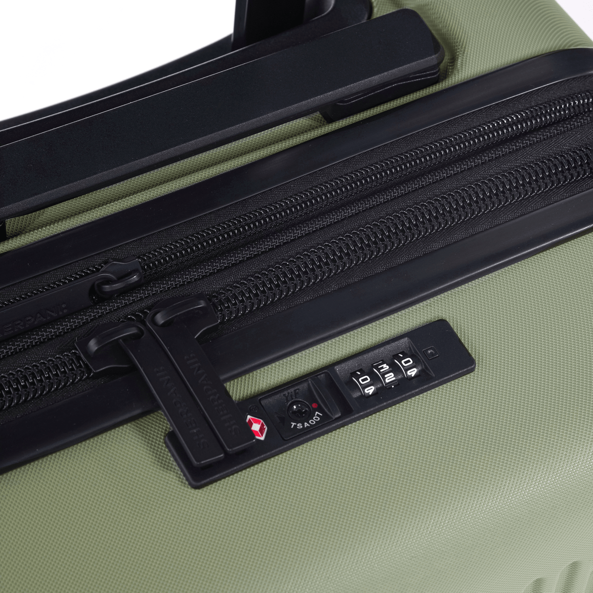 Meridian | 22" Carry-On - Chromatic Black