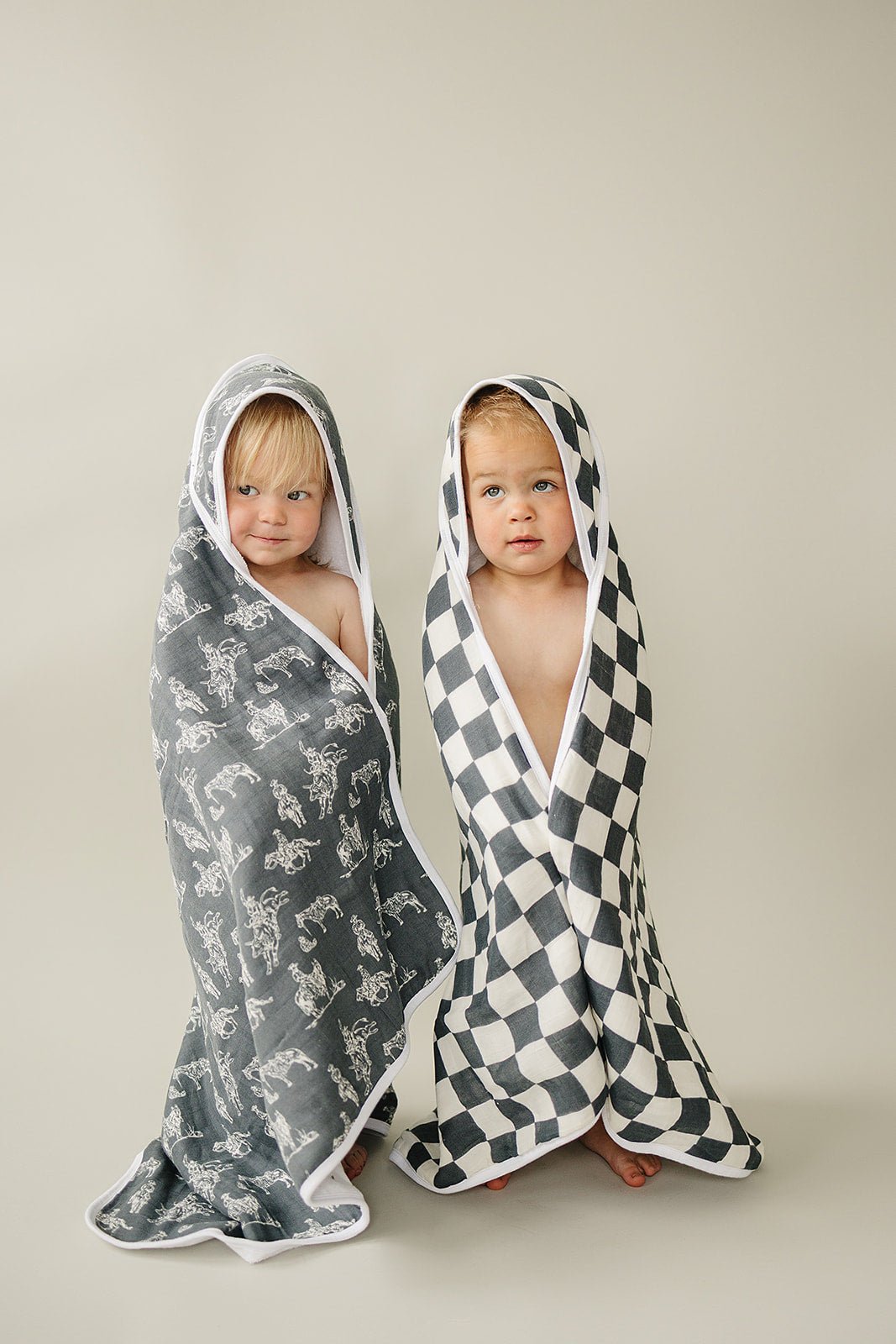Muslin Hooded Towel - Blissfully Lavender BoutiqueMebie Baby