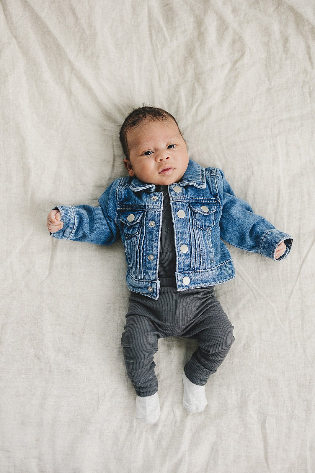 Organic Charcoal Snap Long Sleeve Ribbed Bodysuit - Blissfully Lavender BoutiqueMebie Baby