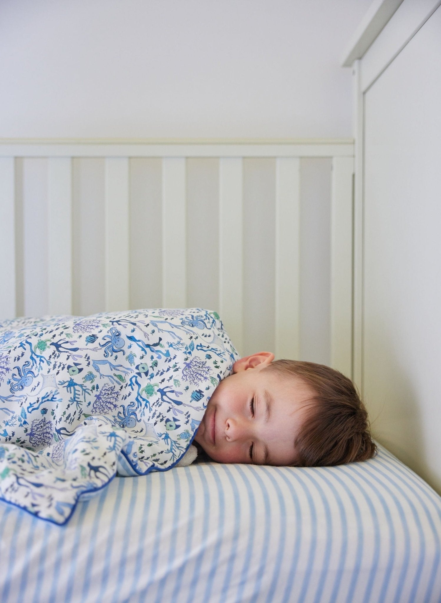 Organic Striped Crib Sheet - Blissfully Lavender BoutiqueTimo & Violet