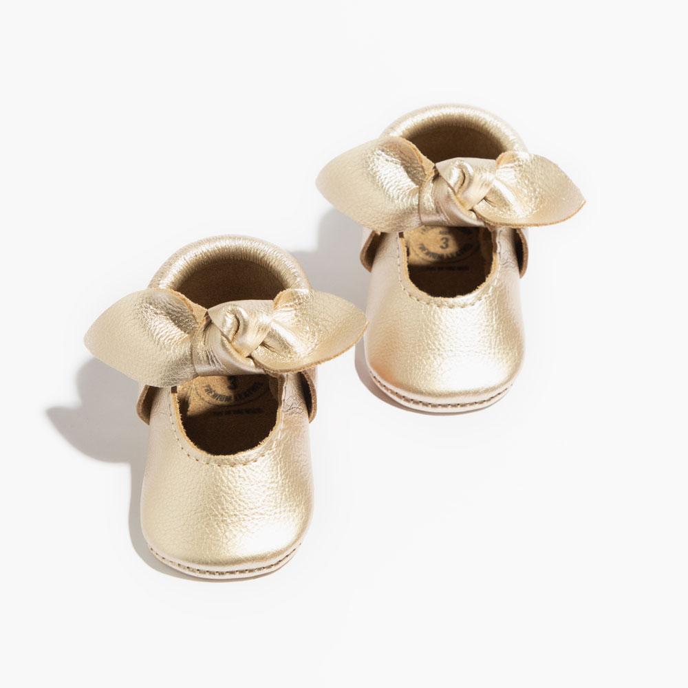 Platinum Knotted Bow Baby Shoe - Blissfully Lavender BoutiqueFreshly Picked