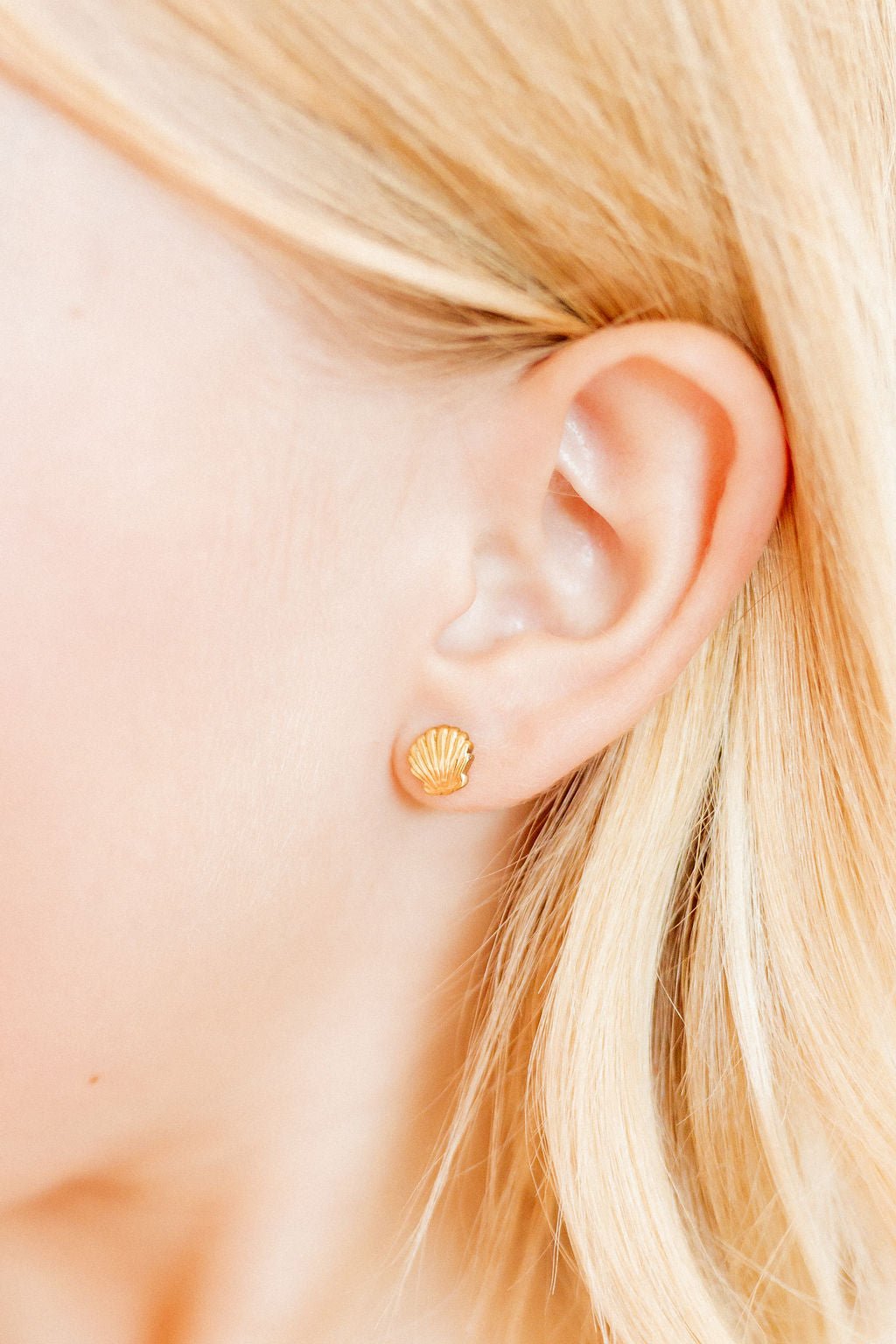 Marina Seashell Screwback Stud Earrings for Girls