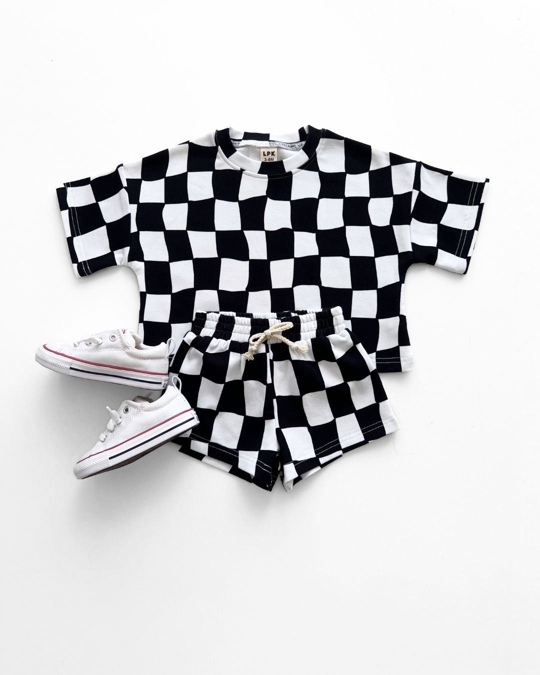 Wavy Checkered Shorts Set