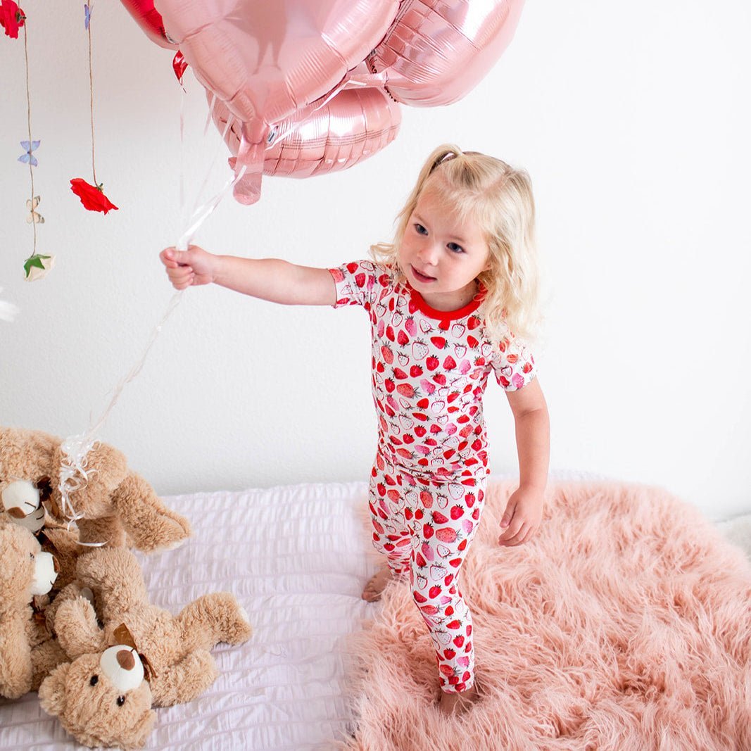 Strawberry Fields Short Sleeve Pajama - Blissfully Lavender BoutiqueBestaroo