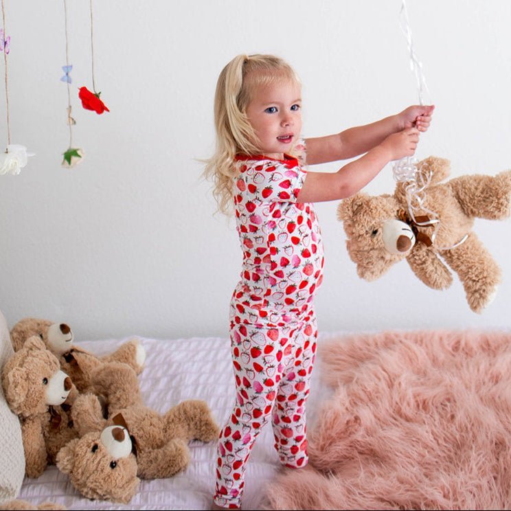 Strawberry Fields Short Sleeve Pajama - Blissfully Lavender BoutiqueBestaroo