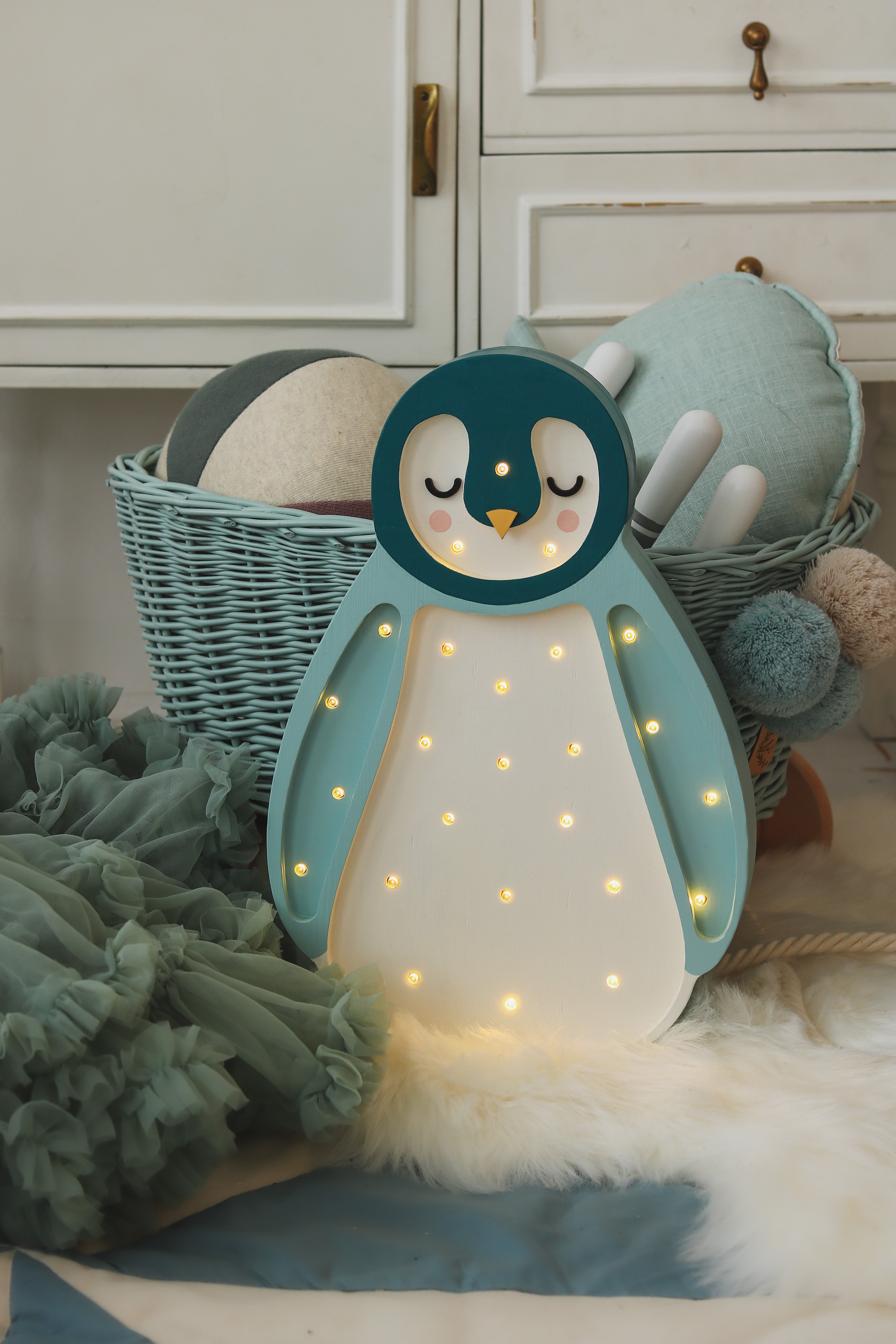 Little Lights Penguin Lamp