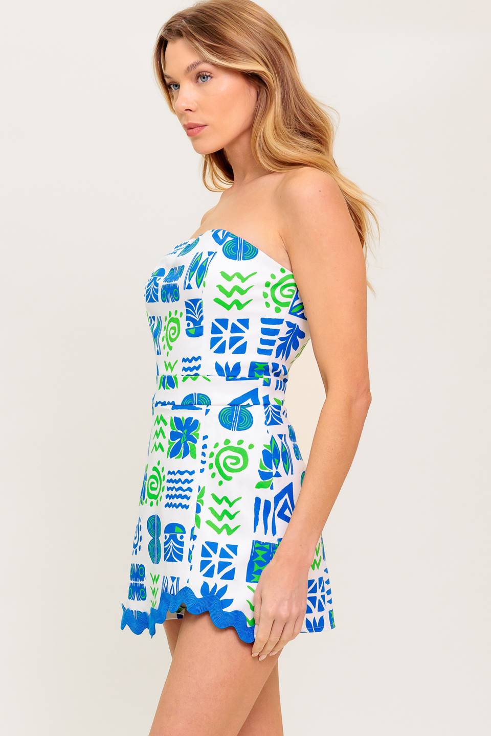 Tell Me Women’s Woven Romper - Blissfully Lavender BoutiqueFlying Tomato