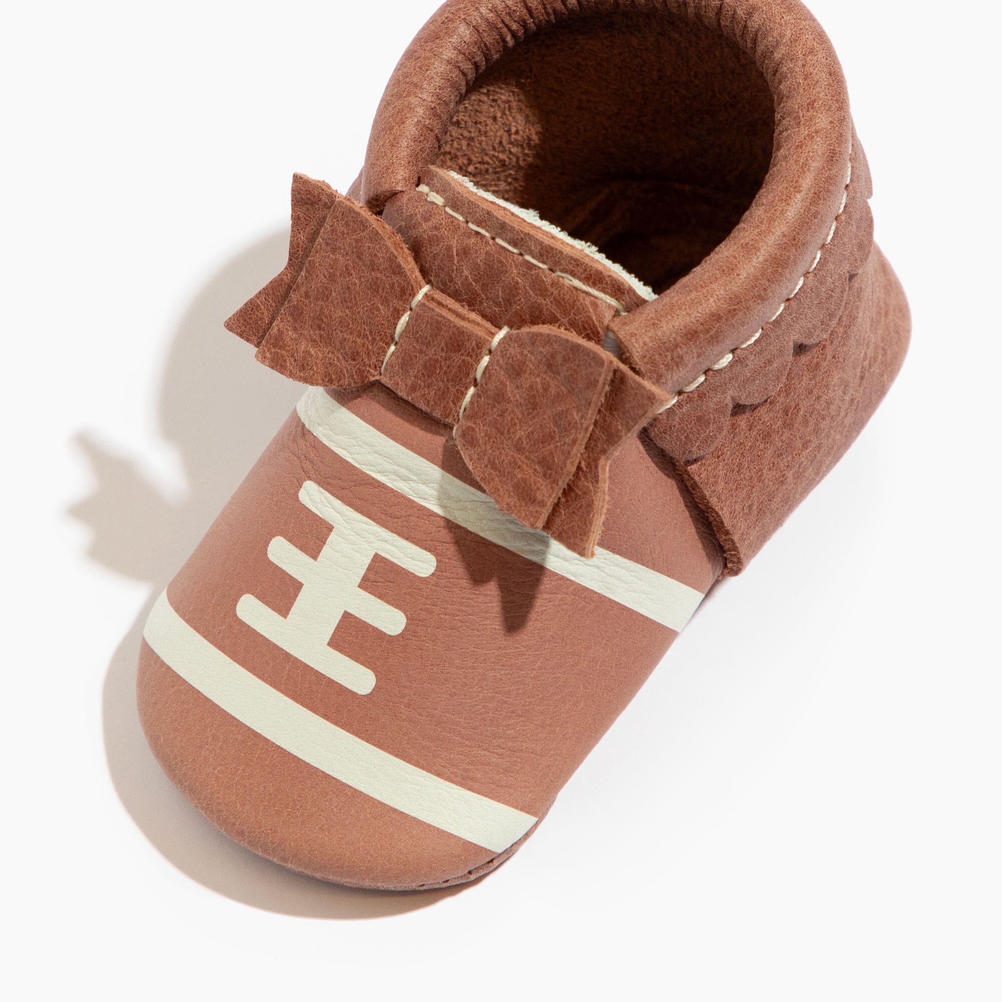 Touchdown II Bow Leather Baby Shoe - Blissfully Lavender BoutiqueFreshly Picked