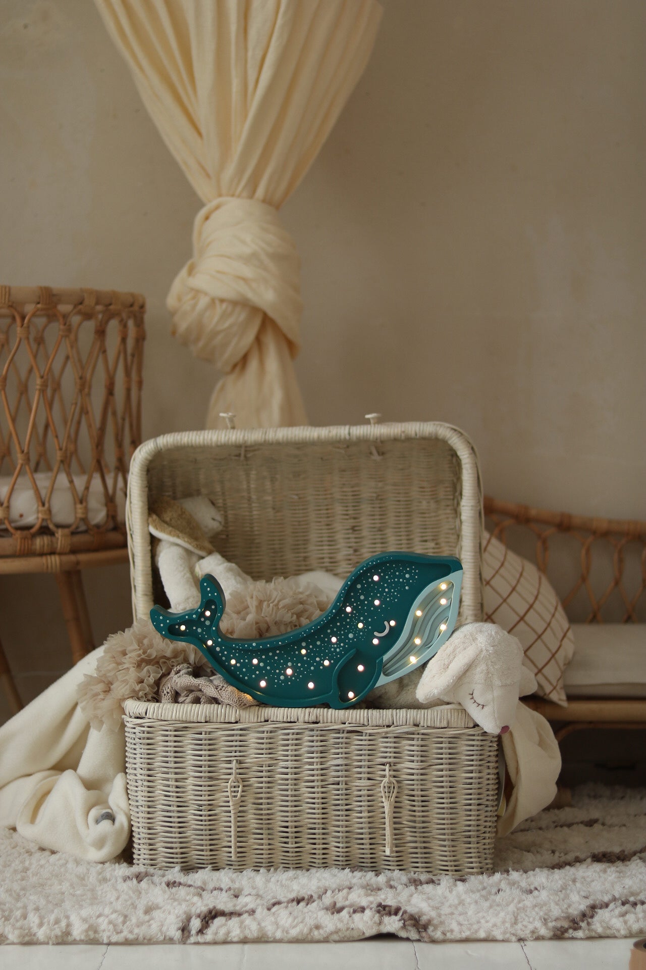 Little Lights Whale Lamp