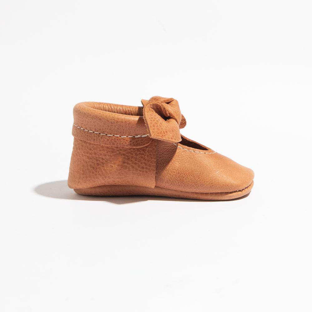 Zion Knotted Bow Baby Moccasins - Blissfully Lavender BoutiqueFreshly Picked